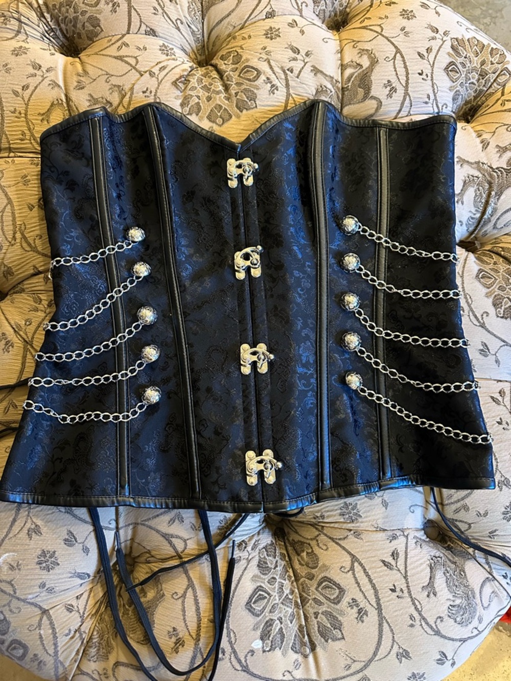 Black Brocade Chain-Detail steampunk Corset